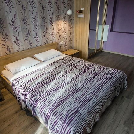 קייב Solo Apartment Dragomanova מראה חיצוני תמונה